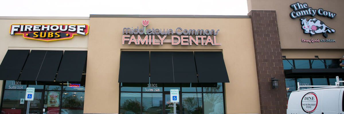 Outside - Middletown Commons Family Dental
